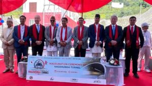 नागढुंगा सुरुङमार्गको मुख्य टनेल उद्घाटन, चन्द्रागिरि नगरपालिकाले स्थानीयको सहयोगको गर्‍यो प्रशंसा