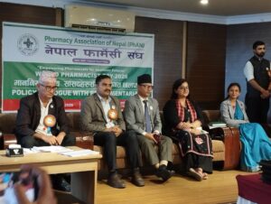 फार्मेसी सेवाका लागि कानुनी, सैद्धान्तिक र वैज्ञानिक आधार तयार गर्न आवश्यक छ,’ भुसाल